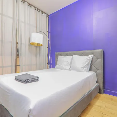 2 Bedroom Centre With Netflix * Paris